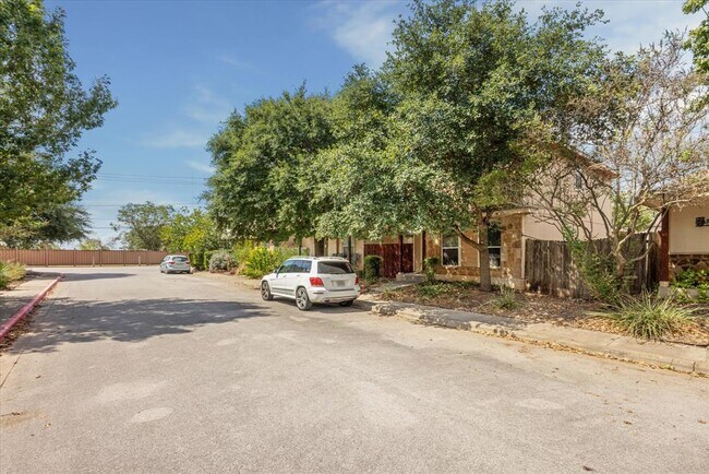 4506 Felicity Ln in Austin, TX - Building Photo - Building Photo