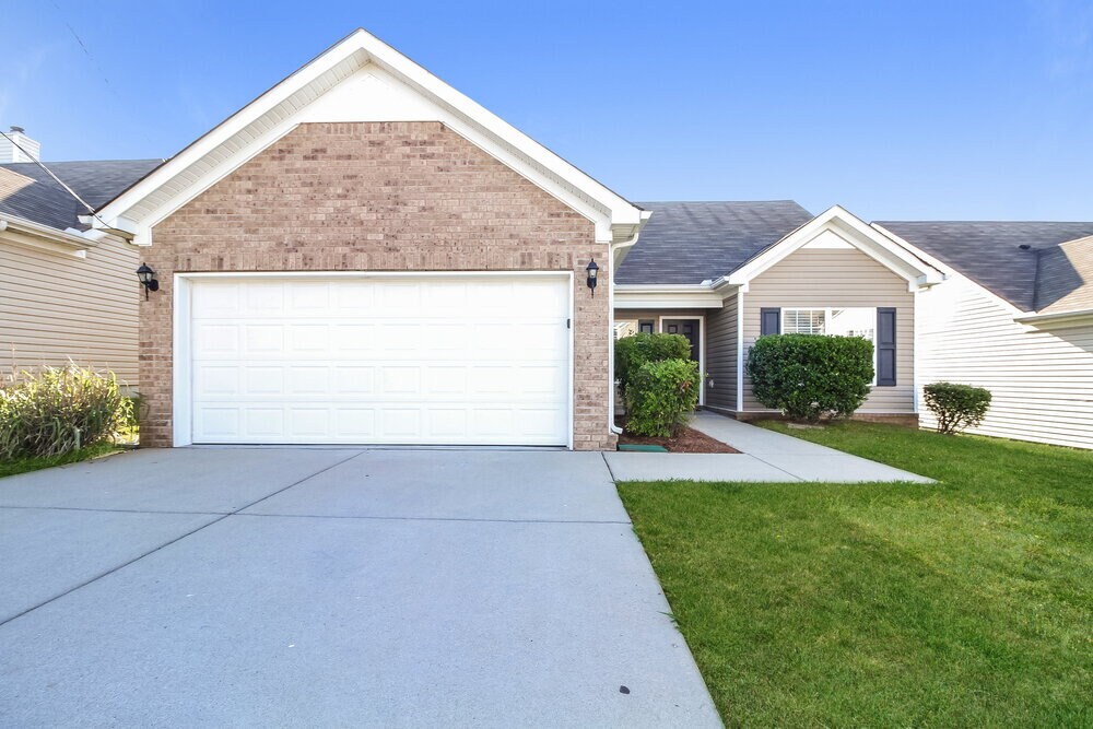 314 Sarna Dr in La Vergne, TN - Building Photo