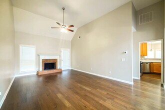 116 Freeman Forest Dr in Newnan, GA - Building Photo - Building Photo