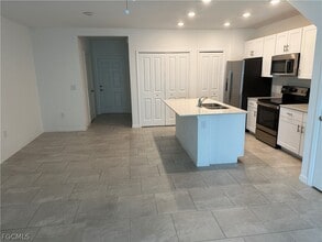 14314 Oviedo Pl in Ft. Myers, FL - Building Photo - Building Photo