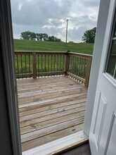 323 Cedar Cove Ln in Burfordville, MO - Foto de edificio - Building Photo