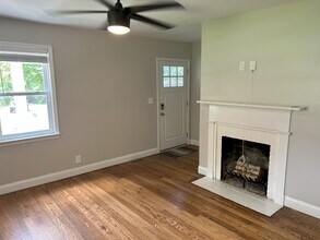 1933 Vanderbilt Cir SW in Huntsville, AL - Building Photo - Building Photo