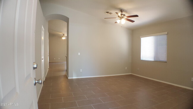 829 S Esmeralda in Mesa, AZ - Building Photo - Building Photo