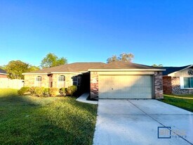 16715 Jib Ct in Crosby, TX - Building Photo