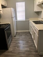 304 Loire Ave, Unit A-C in Lafayette, LA - Foto de edificio - Building Photo