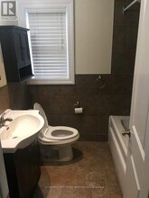 17 Hubert Ave in Toronto, ON - Building Photo - Building Photo