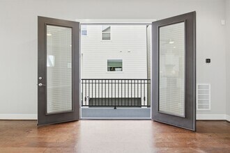 1222 Upton St in Houston, TX - Building Photo - Building Photo