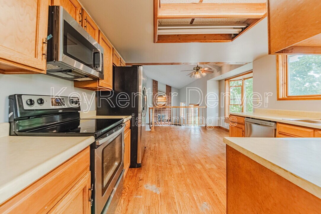16565 E Girard Ave in Aurora, CO - Building Photo
