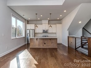 5862 Ardrey Kell Rd in Charlotte, NC - Building Photo - Building Photo
