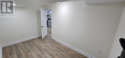 92 Adventura Rd in Brampton, ON - Building Photo - Building Photo