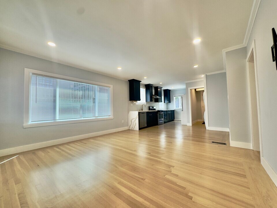 161 Perry Pl in Oakland, CA - Foto de edificio