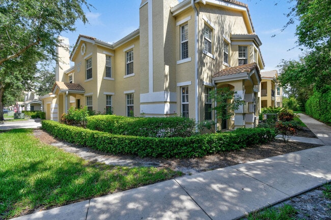 148 SW Peacock Blvd in Port St. Lucie, FL - Building Photo - Building Photo