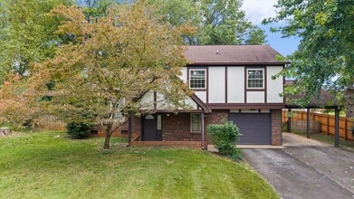 1812 Sedgewick Dr in Knoxville, TN - Building Photo - Building Photo