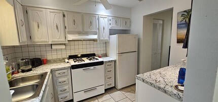 5357 81st St N in St. Petersburg, FL - Building Photo - Building Photo