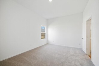 9923 Oakheath Blf Dr in Baytown, TX - Building Photo - Building Photo