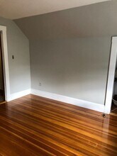 27 Lloyd Rd in Watertown, MA - Building Photo - Building Photo