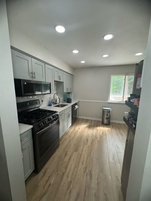 7940 Covington Ave in Glen Burnie, MD - Building Photo - Building Photo