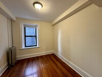 885 Massachusetts Ave, Unit 07 in Cambridge, MA - Building Photo - Building Photo