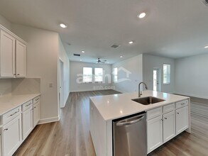 3007 19th Ave W in Bradenton, FL - Building Photo - Building Photo