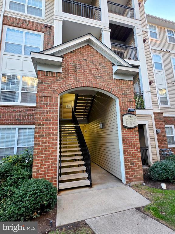 12921 Centre Park Cir in Herndon, VA - Building Photo - Building Photo