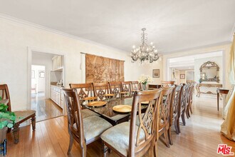 1148 Coldwater Canyon Dr in Beverly Hills, CA - Building Photo - Building Photo