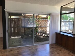 1125 Dartmouth Pl in Davis, CA - Building Photo - Building Photo