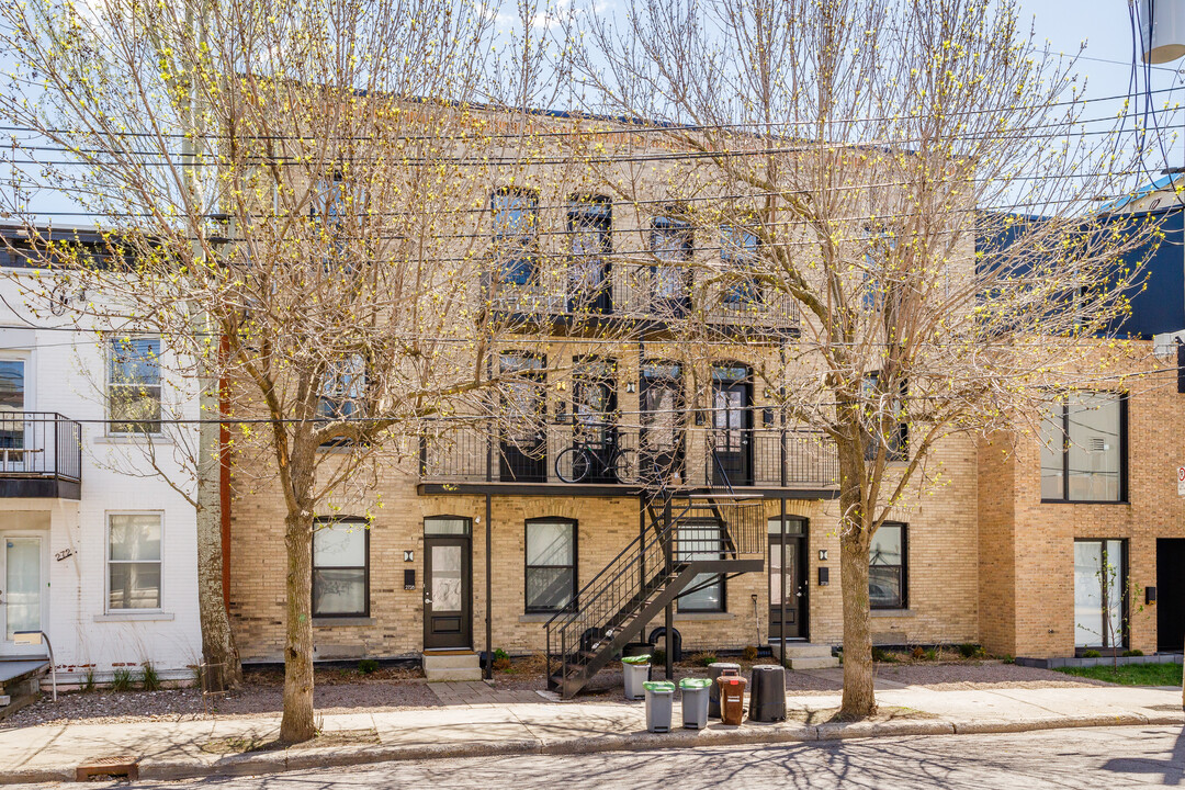 2736 De Reading St in Montréal, QC - Building Photo