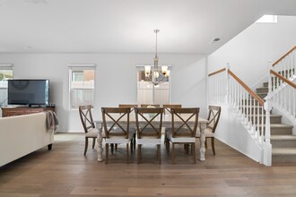 7264 Wembley St in San Diego, CA - Building Photo - Building Photo