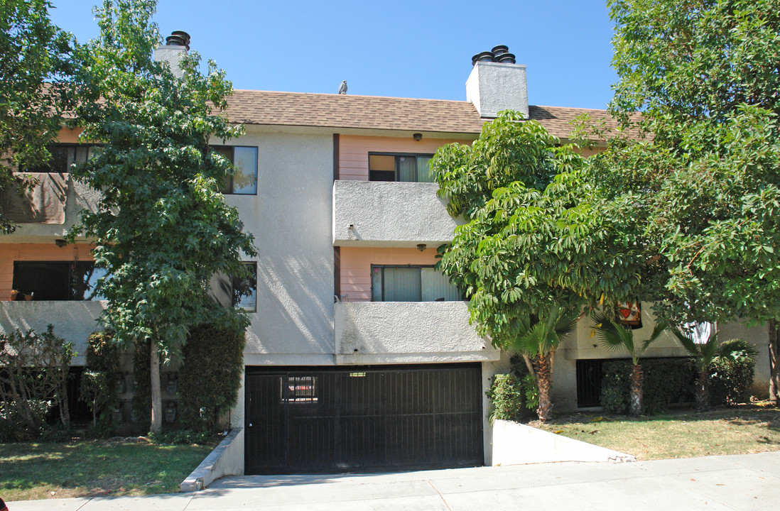 3615 Veteran Ave in Los Angeles, CA - Building Photo