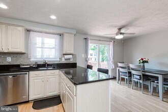 11260 Westport Dr in Bowie, MD - Building Photo - Building Photo