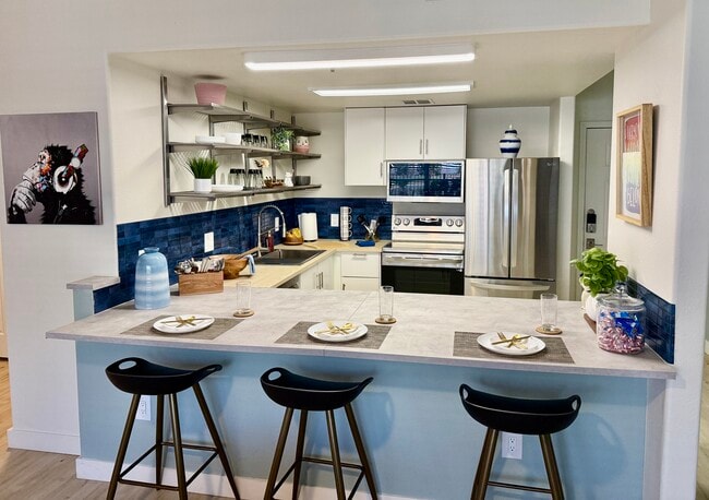 Stone Avenue Standard-Students Only! in Tucson, AZ - Building Photo - Building Photo