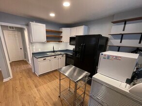 909 S 13th St in Nashville, TN - Building Photo - Building Photo