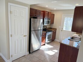 27 Eddie Dr in Plattsburgh, NY - Building Photo