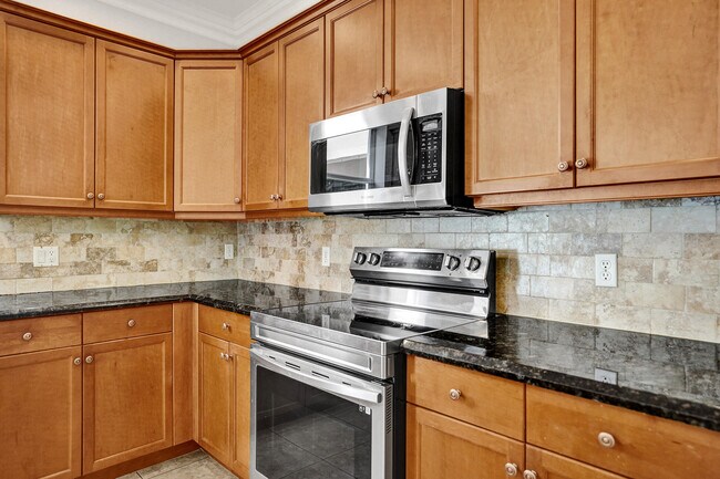 2804 Shaughnessy Dr in Wellington, FL - Building Photo - Building Photo