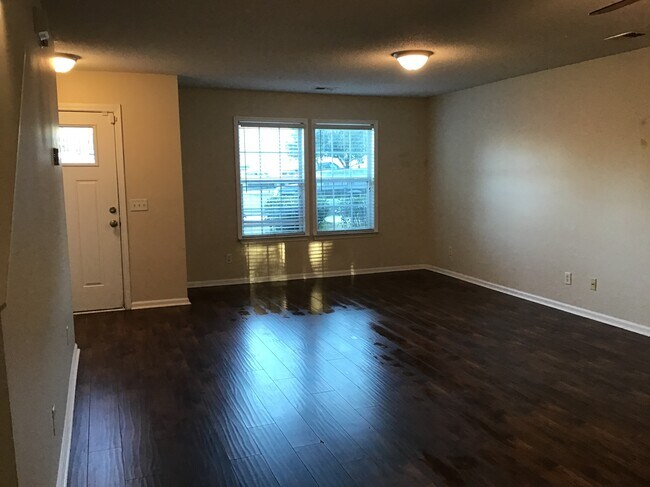 7 Copperleaf Ct in Port Wentworth, GA - Foto de edificio - Building Photo