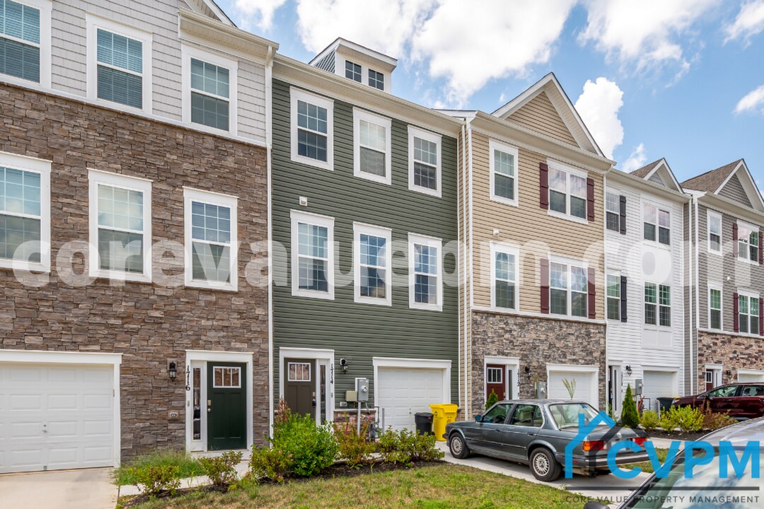 1714 Red Fox Trl in Odenton, MD - Building Photo