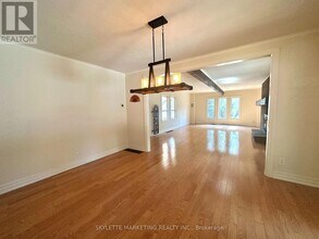 14377 Warden Ave. in Whitchurch-Stouffville, ON - Building Photo - Building Photo