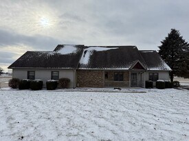 5050 S 700 E-57 in Churubusco, IN - Building Photo