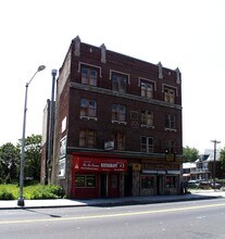 450-452 Ocean Ave in Jersey City, NJ - Foto de edificio - Building Photo