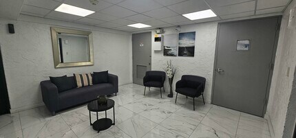 2500 SW 6th St in Miami, FL - Building Photo - Building Photo