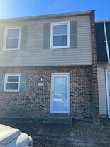 1205 Tar Heel Ct in Virginia Beach, VA - Building Photo