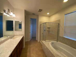 4625 Malayan St in San Ramon, CA - Foto de edificio - Building Photo