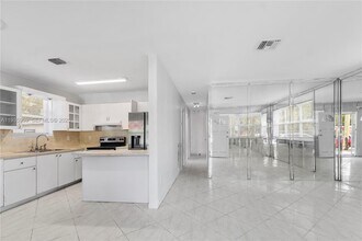 1130 NW 58th Terrace in Miami, FL - Building Photo - Building Photo