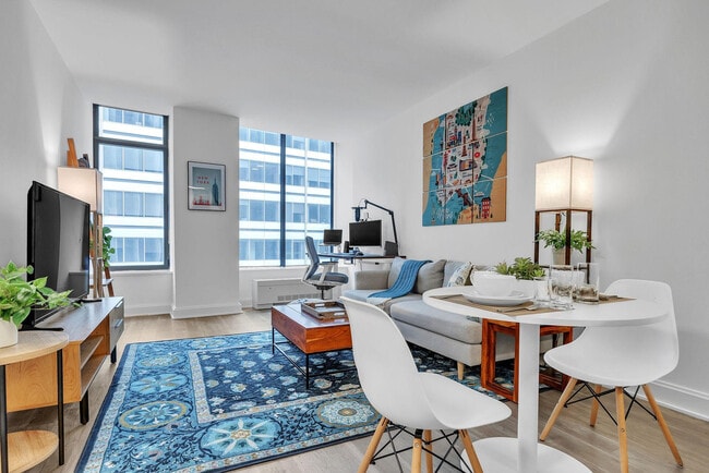 10 Hanover Square