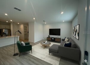 1294 Tarflower Dr in Winter Springs, FL - Building Photo - Building Photo