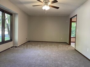 1120 E James St in Derby, KS - Building Photo - Building Photo