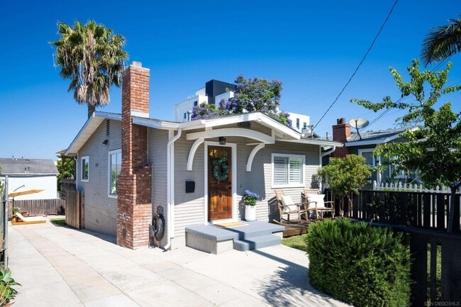 property at 4218 Hamilton St