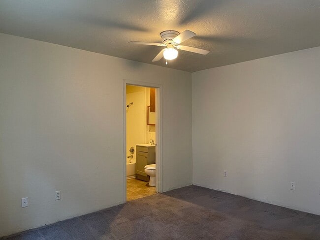 property at 114 E 11th St