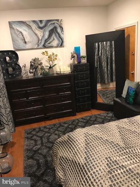 1404 S 5th St-Unit -3F in Philadelphia, PA - Building Photo - Building Photo