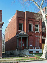 1923 Bremen Ave Apartments